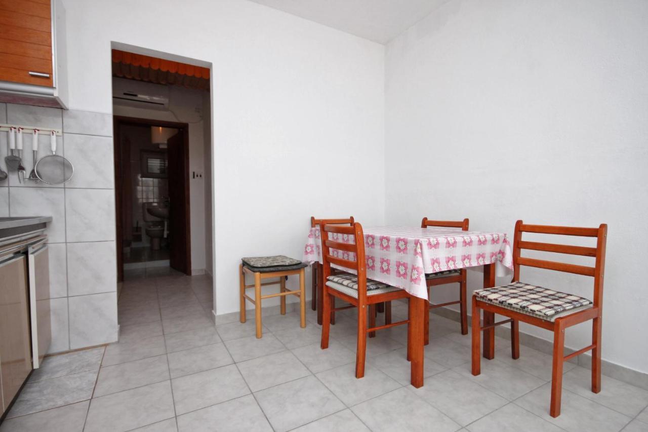 Apartments By The Sea Metajna, Pag - 6351 Экстерьер фото